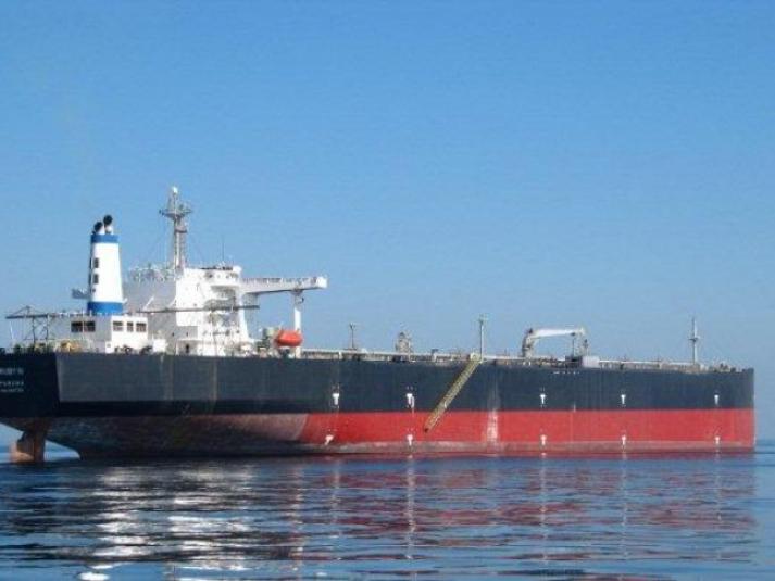World Carrier - Ailsa Craig I enters Guangzhou Dockyard