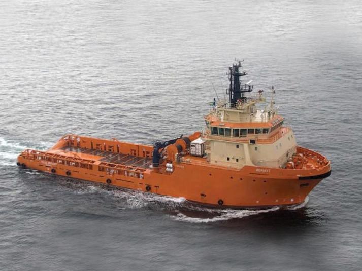 World Carrier - AHTS DEFIANT